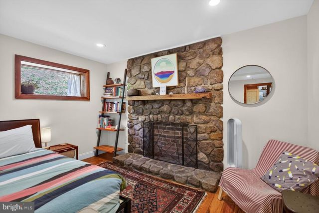 6261 S PAGE VALLEY RD, Luray, VA 22835