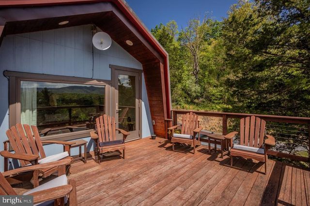 6261 S PAGE VALLEY RD, Luray, VA 22835