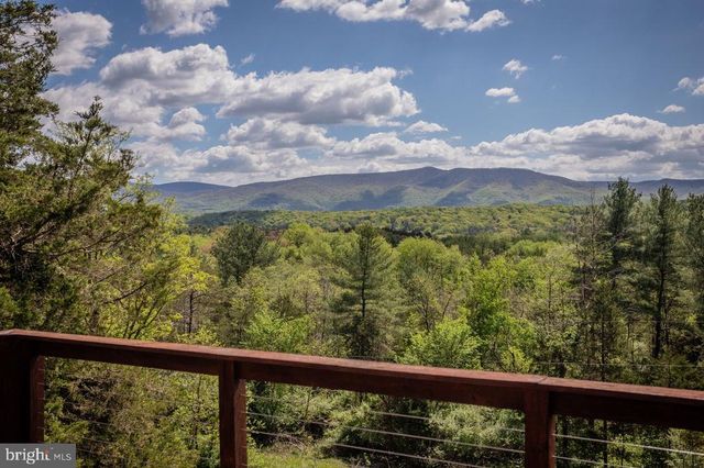 6261 S PAGE VALLEY RD, Luray, VA 22835