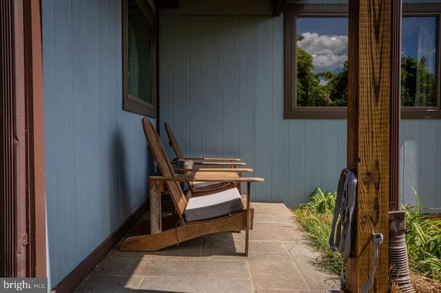 6261 S PAGE VALLEY RD, Luray, VA 22835