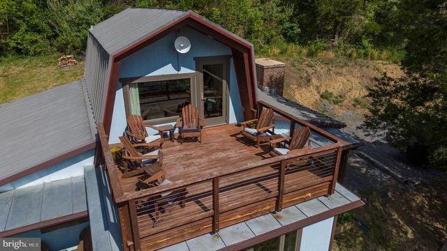 6261 S PAGE VALLEY RD, Luray, VA 22835