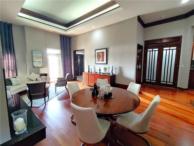 3334 Peachtree Road NE 1712, Atlanta, GA 30326