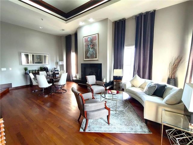 3334 Peachtree Road NE 1712, Atlanta, GA 30326