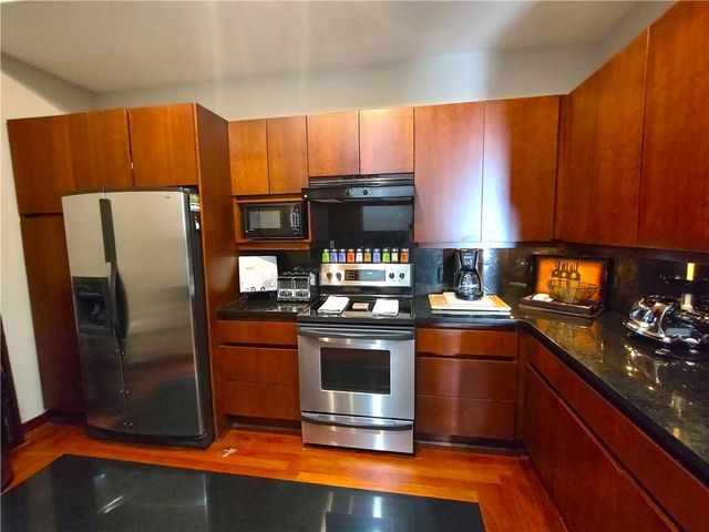 3334 Peachtree Road NE 1712, Atlanta, GA 30326