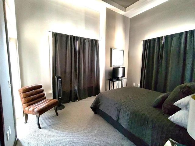 3334 Peachtree Road NE 1712, Atlanta, GA 30326