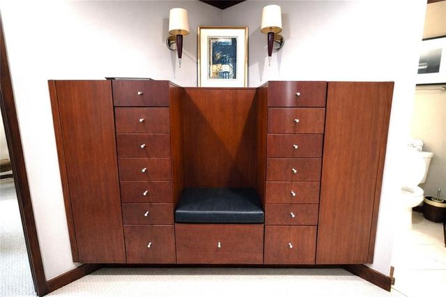 3334 Peachtree Road NE 1712, Atlanta, GA 30326