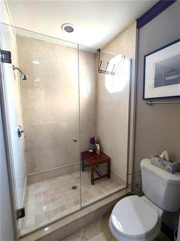 3334 Peachtree Road NE 1712, Atlanta, GA 30326