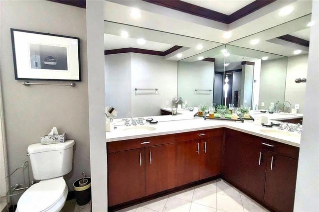 3334 Peachtree Road NE 1712, Atlanta, GA 30326