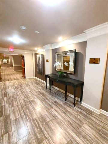 3334 Peachtree Road NE 1712, Atlanta, GA 30326