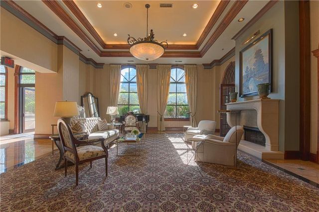 3334 Peachtree Road NE 1712, Atlanta, GA 30326