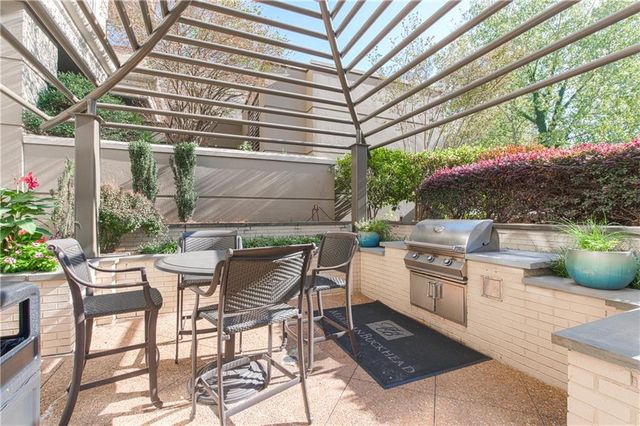 3334 Peachtree Road NE 1712, Atlanta, GA 30326