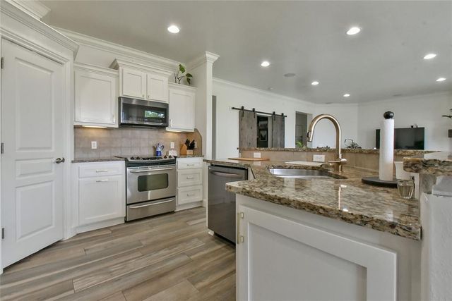 1713 NW 164th Circle, Edmond, OK 73013