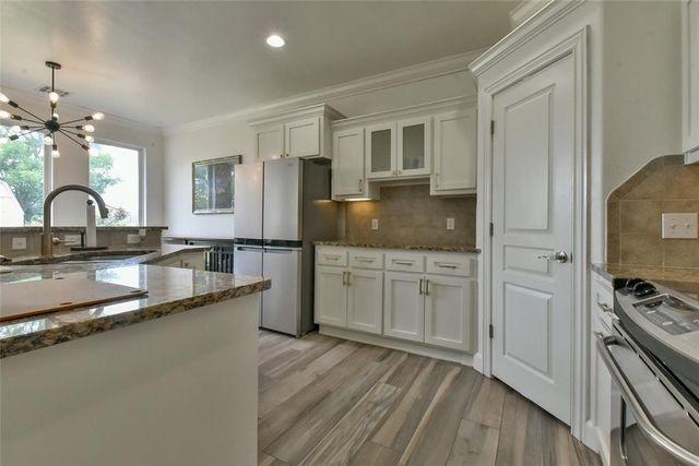 1713 NW 164th Circle, Edmond, OK 73013