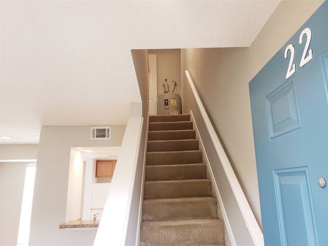 1901 N Fitzhugh Avenue 22, Dallas, TX 75204