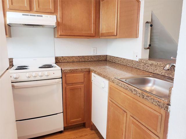 1901 N Fitzhugh Avenue 22, Dallas, TX 75204