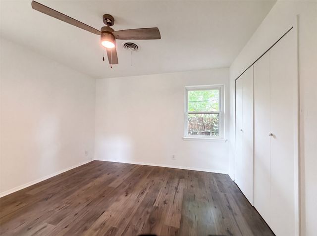 1805 Brookview Drive, Arlington, TX 76010