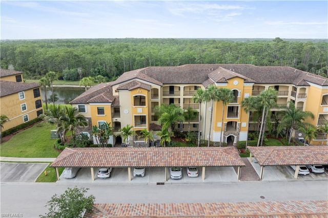 9596 Trevi CT 5422, Naples, FL 34113