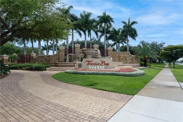 9596 Trevi CT 5422, Naples, FL 34113