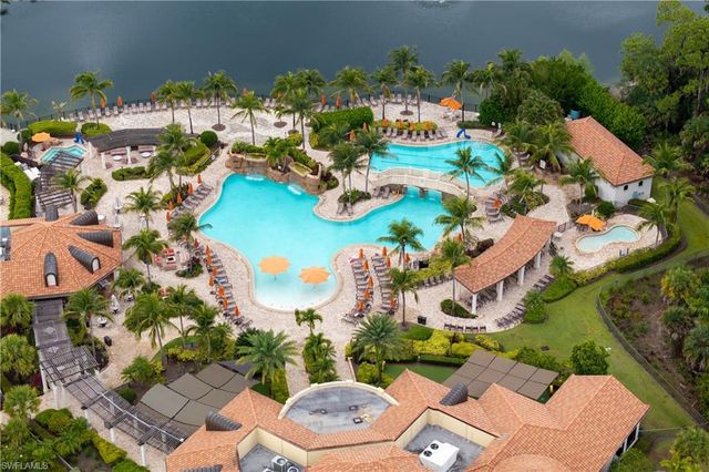 9596 Trevi CT 5422, Naples, FL 34113