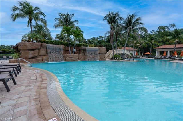 9596 Trevi CT 5422, Naples, FL 34113