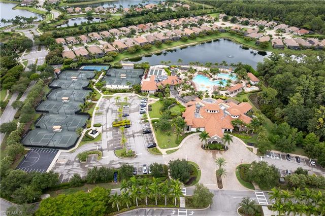 9596 Trevi CT 5422, Naples, FL 34113