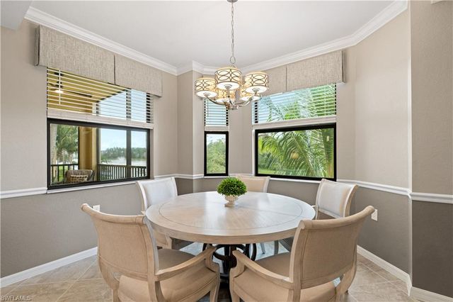 9596 Trevi CT 5422, Naples, FL 34113