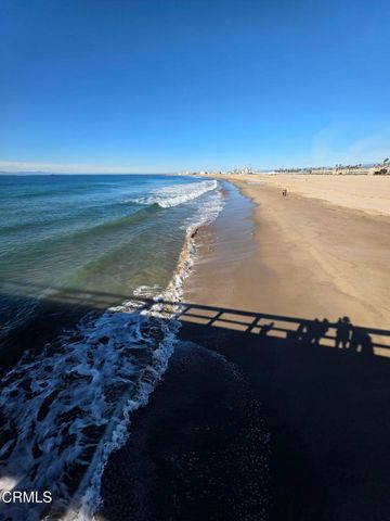 535 Starboard Lane, Port Hueneme, CA 93041