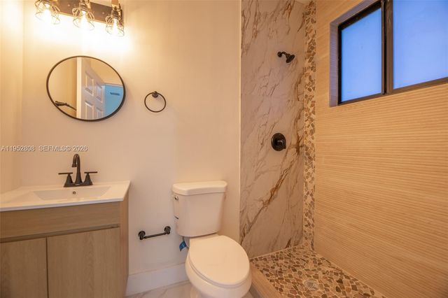 742 NW 70th St, Miami, FL 33150