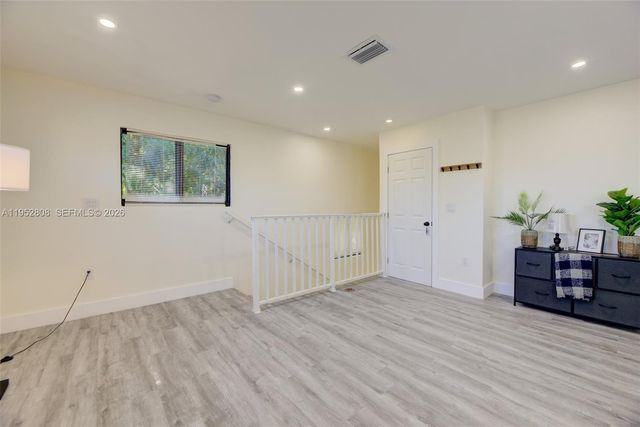 742 NW 70th St, Miami, FL 33150