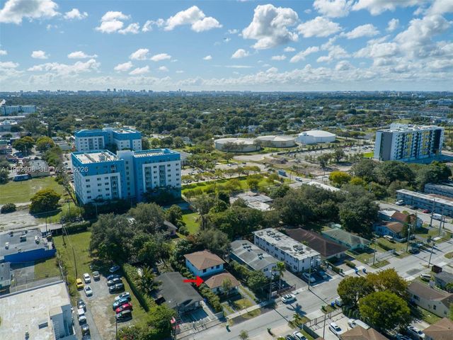 742 NW 70th St, Miami, FL 33150