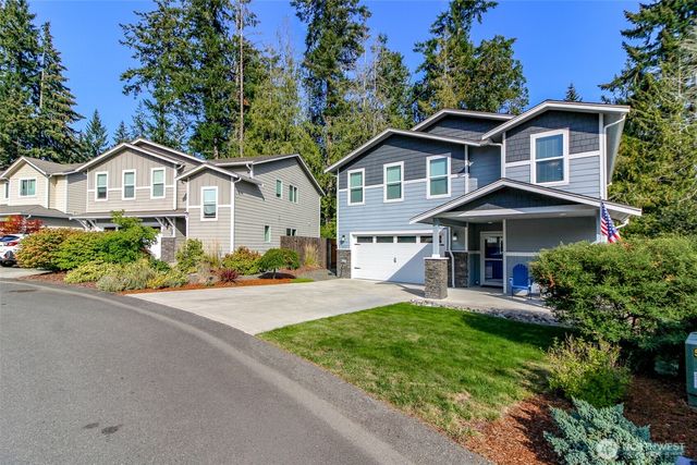 8872 Selbo Peak Place NW, Bremerton, WA 98311