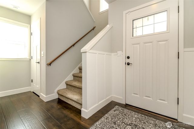 8872 Selbo Peak Place NW, Bremerton, WA 98311