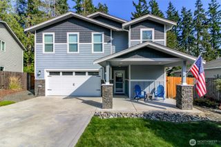 8872 Selbo Peak Place NW, Bremerton, WA 98311