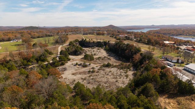 20615 Table Rock Ridge Road, Shell Knob, MO 65747