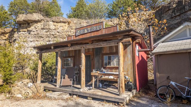 20615 Table Rock Ridge Road, Shell Knob, MO 65747