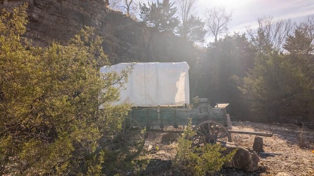 20615 Table Rock Ridge Road, Shell Knob, MO 65747