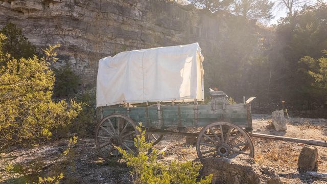 20615 Table Rock Ridge Road, Shell Knob, MO 65747