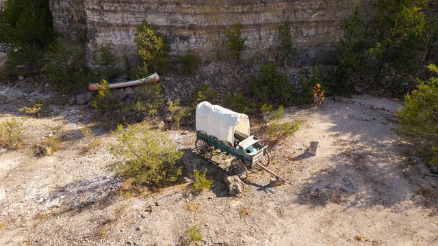 20615 Table Rock Ridge Road, Shell Knob, MO 65747