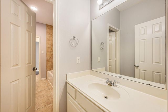 14119 Hollowmill Lane, Houston, TX 77082