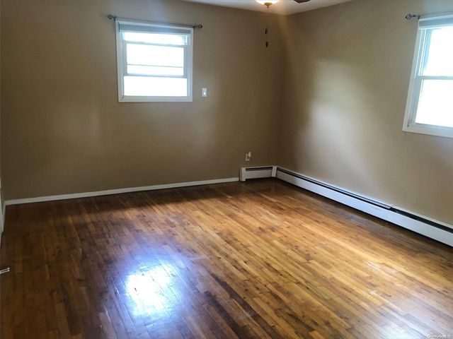 52 W Woodside Avenue, Patchogue, NY 11772