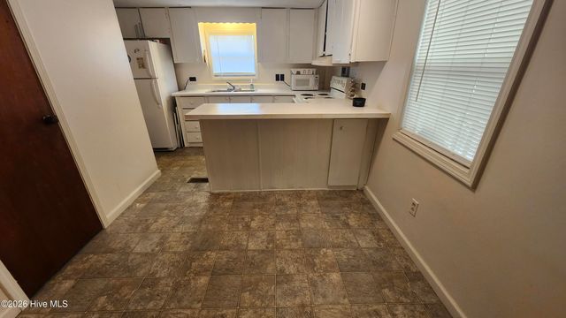2876 Aster Lane SW, Supply, NC 28462