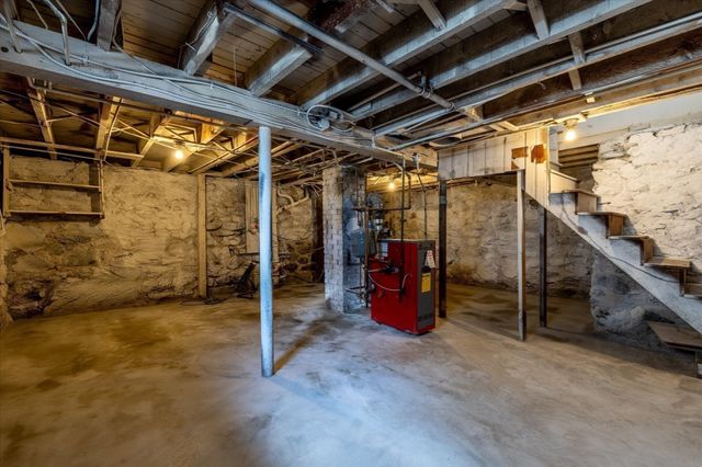 308 Bridle Path, Worcester, MA 01604