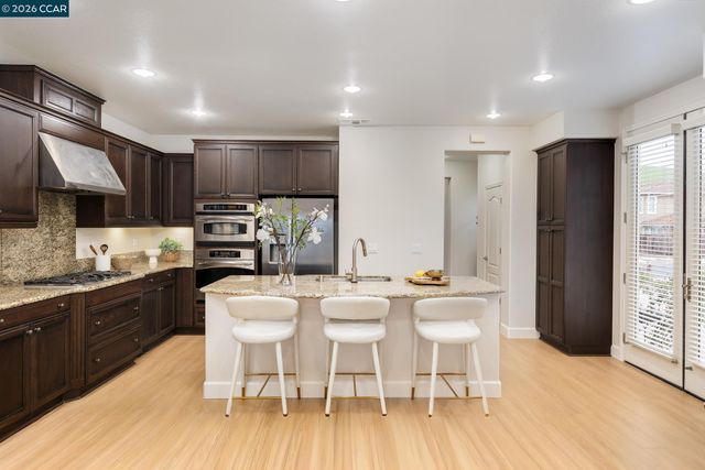 3231 Sleeping Meadow Way, San Ramon, CA 94582