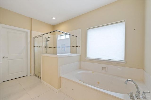 521 E Thornhill Avenue, Mcallen, TX 78503