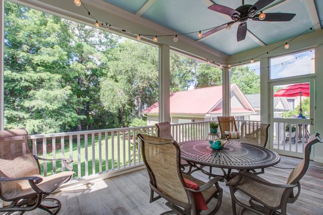 364 Evian Way, Mount Pleasant, SC 29464