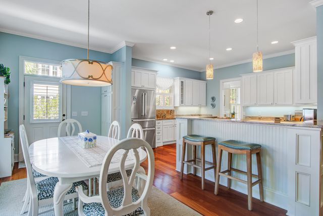 364 Evian Way, Mount Pleasant, SC 29464