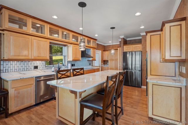 62194 E 246 Lane, Grove, OK 74344