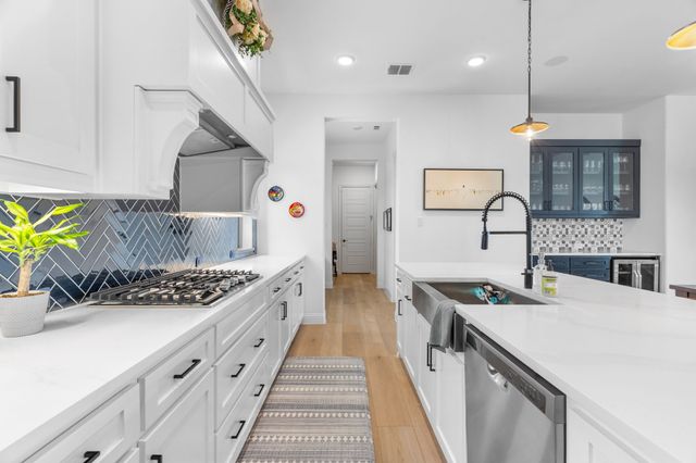 1898 Tumblegrass Road, Frisco, TX 75033