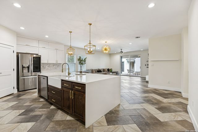 303 Pendleton Ave, San Antonio, TX 78204