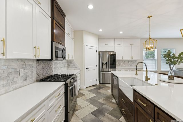 303 Pendleton Ave, San Antonio, TX 78204